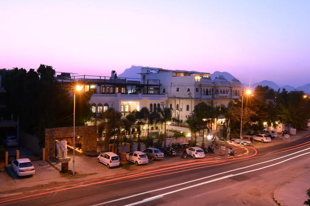 Panna Vilas - A Lake Facing Boutique Hotel Udaipur