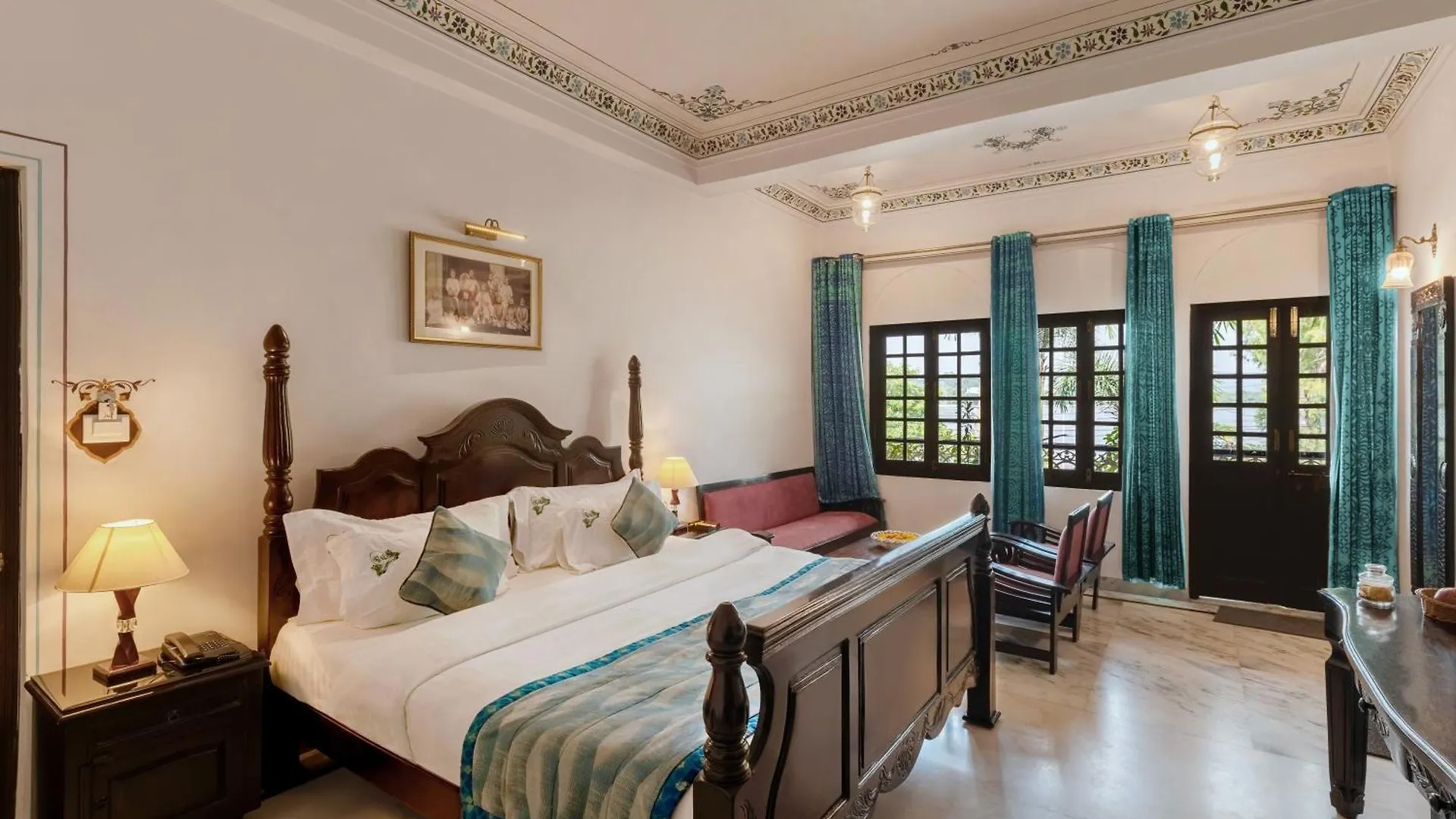 ****  Panna Vilas - A Lake Facing Boutique Hotel Udaipur India
