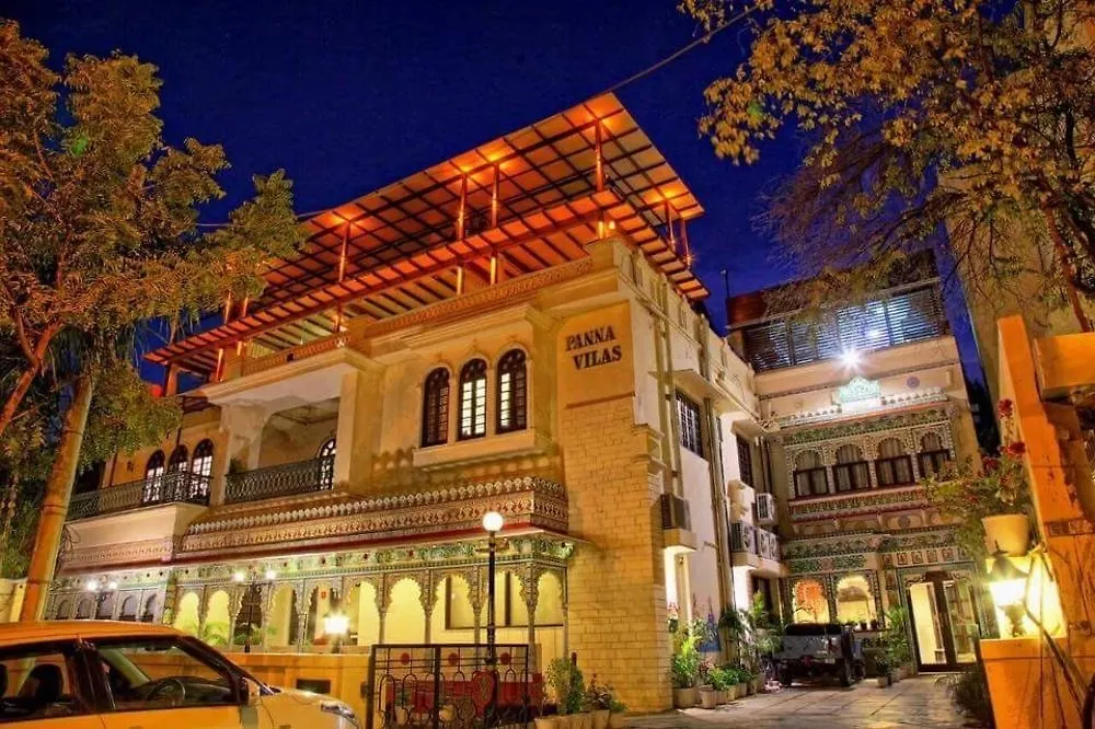 Panna Vilas - A Lake Facing Boutique Hotel Udaipur