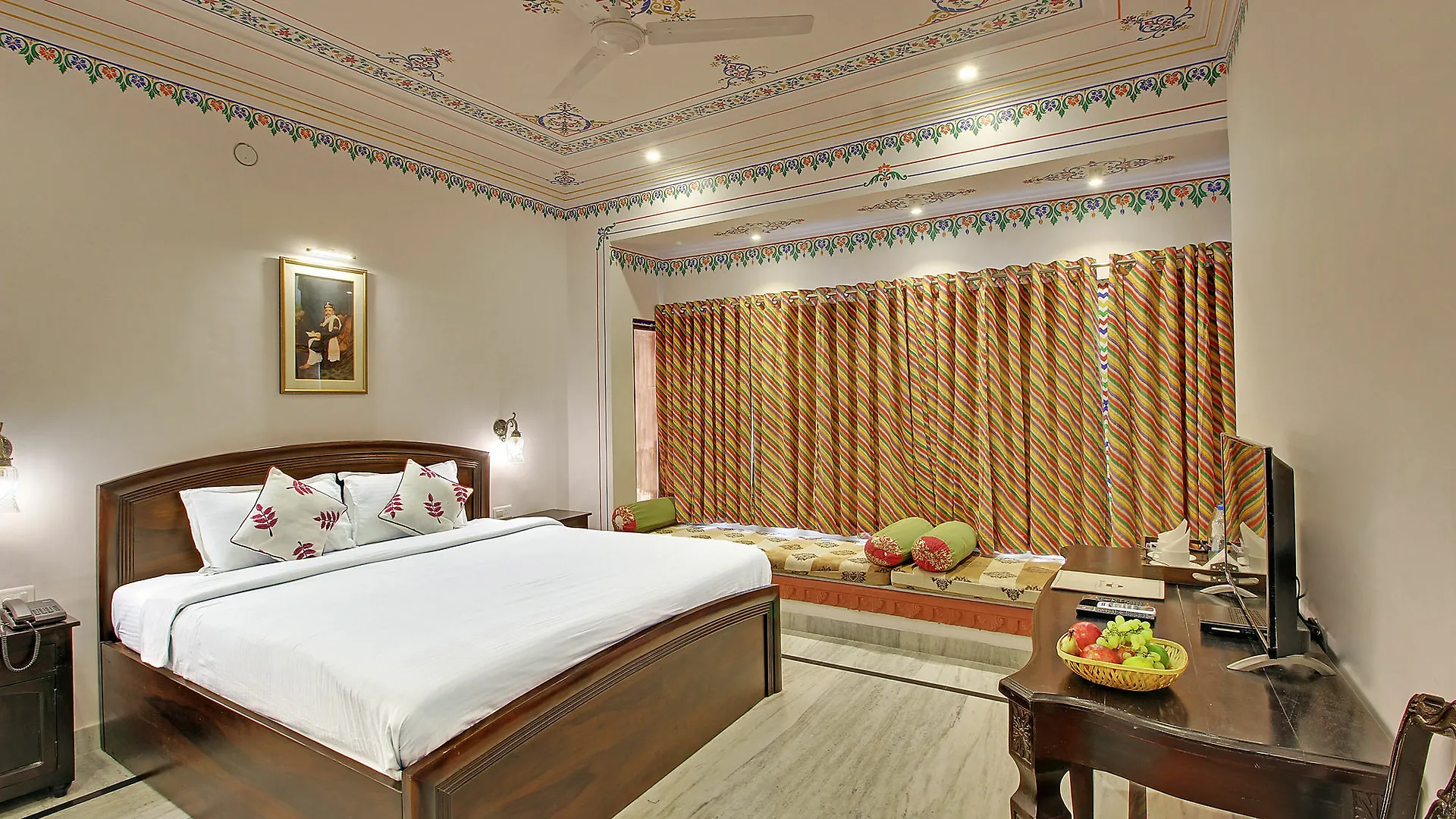 Panna Vilas - A Lake Facing Boutique Hotel Udaipur India
