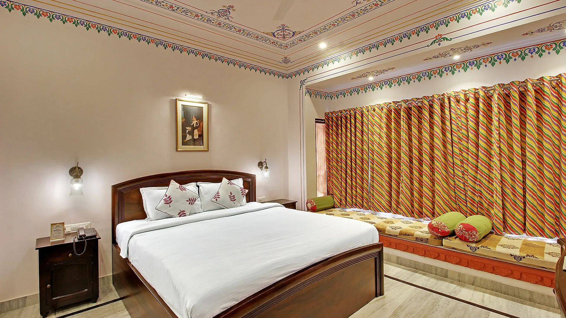 Panna Vilas - A Lake Facing Boutique Hotel Udaipur